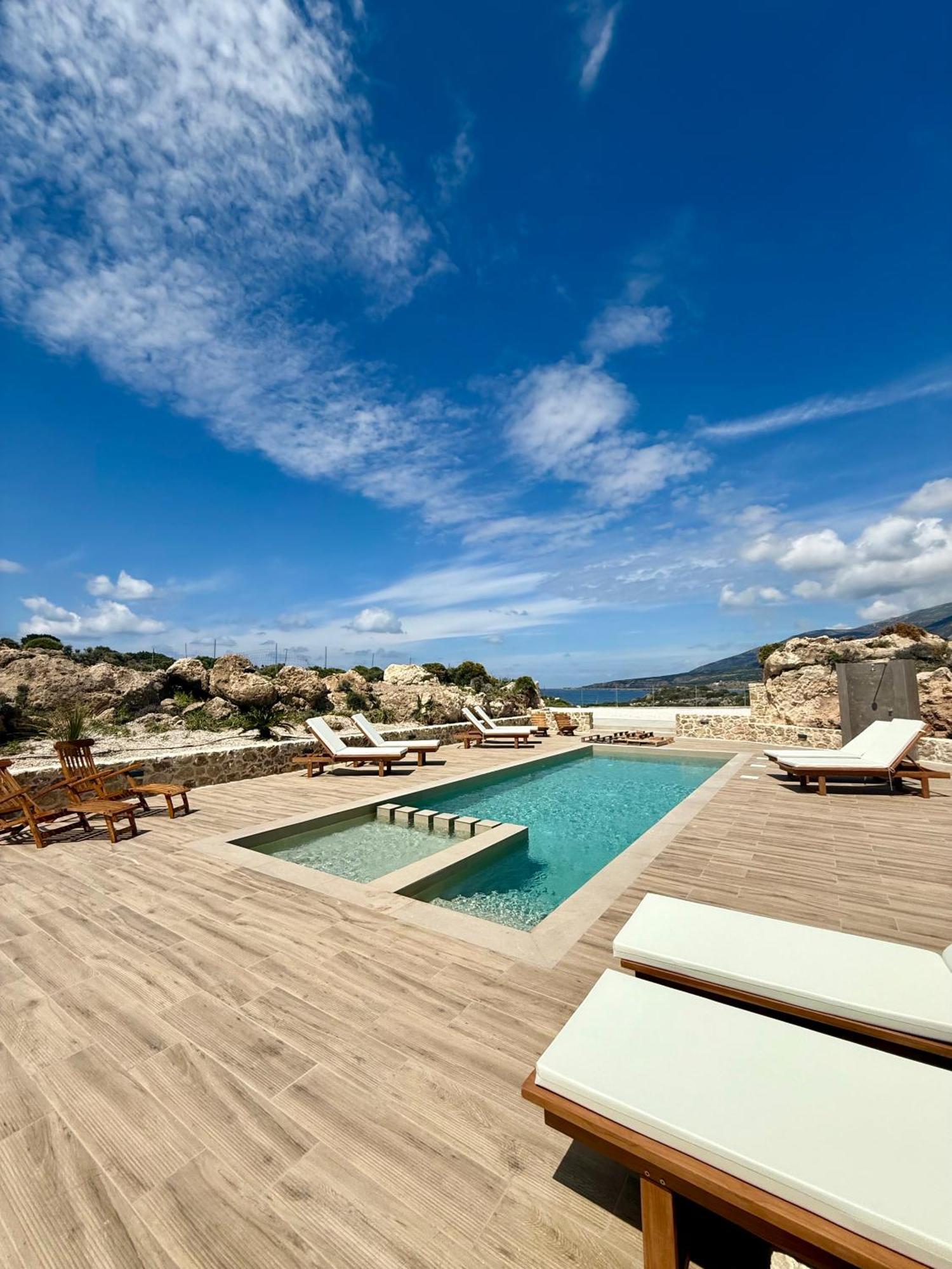 Cove Elafonisi Apartments Agios Pandeleimon  外观 照片