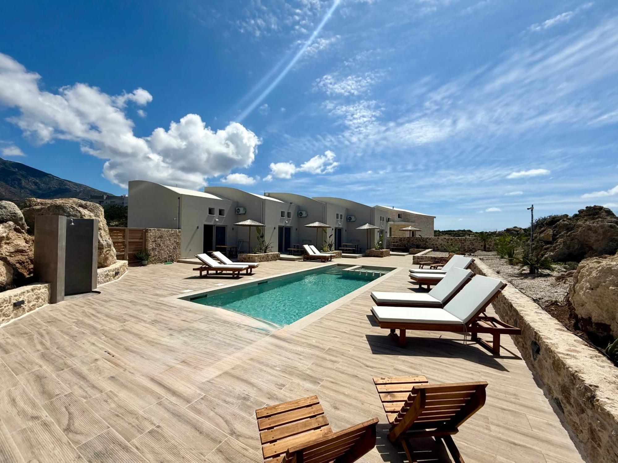 Cove Elafonisi Apartments Agios Pandeleimon  外观 照片
